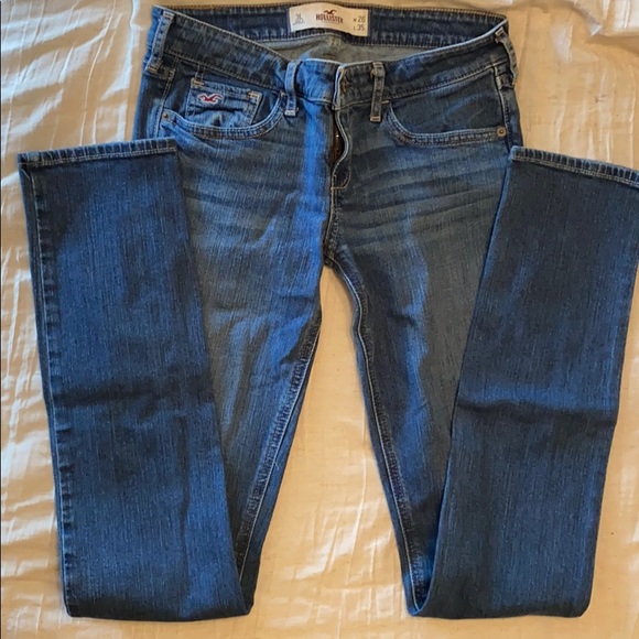 COPY - Hollister Jeans - Picture 5 of 6